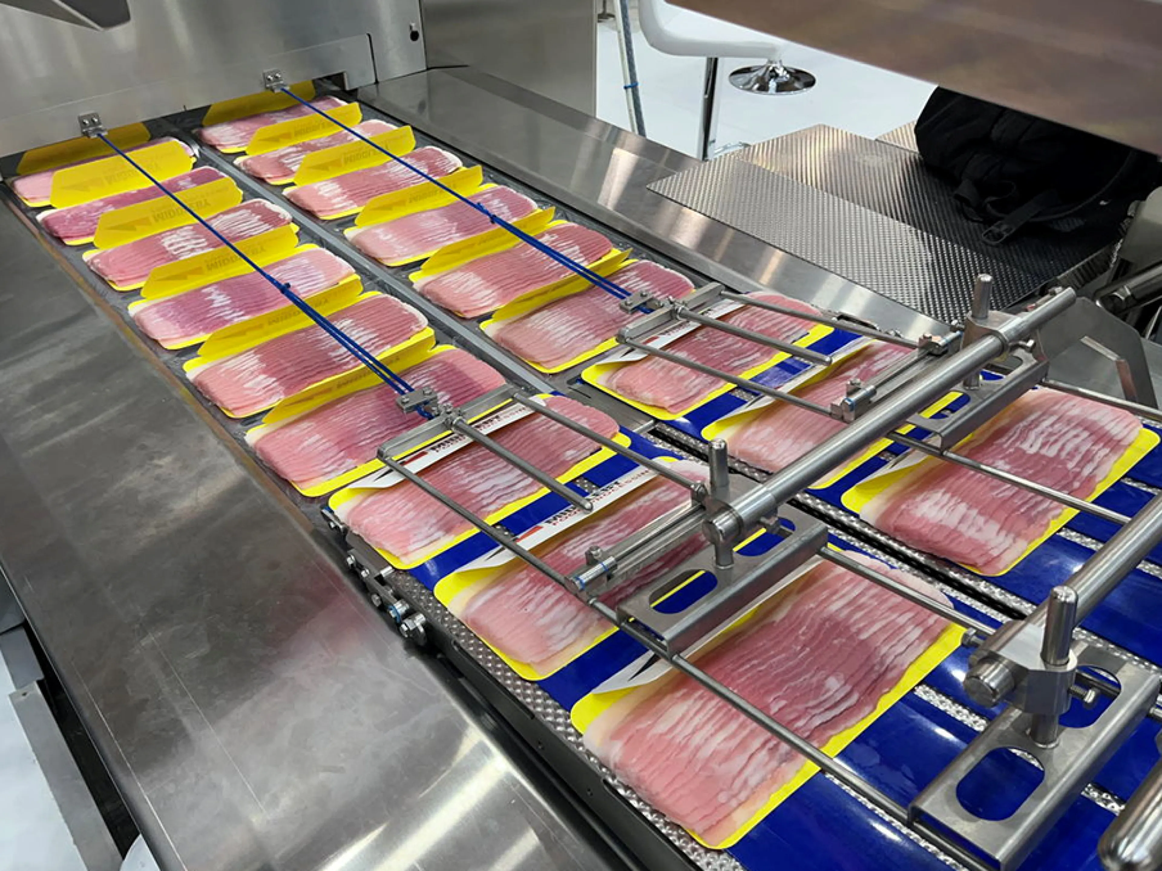 Rockwell und Middleby Food Processing Corporation realisieren erste vollautomatisierte Bacon-Produktionslinie, Bild: Rockwell Rockwell und Middleby Food Processing Corporation realisieren erste vollautomatisierte Bacon-Produktionslinie