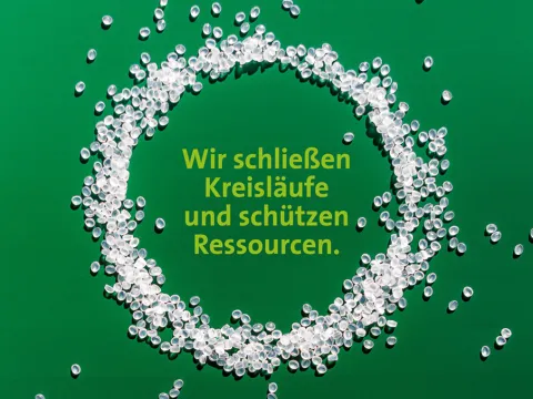 SÜDPACK engagiert sich für eine Kreislaufwirtschaft in der Verpackungsindustrie und setzt dabei auf materialeffiziente Lösungen sowie aktuelle Recyclingtechnologien