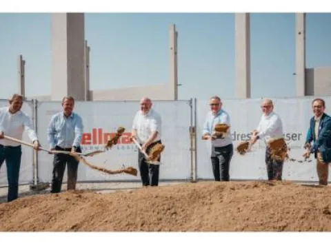 Symbolischer erster Spatenstich für das neue Logistikzentrum von Endress+Hauser in Wörrstadt